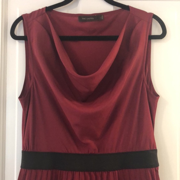 Cowl Neck Sleeveless Pleated Dress - Picture 3 of 5